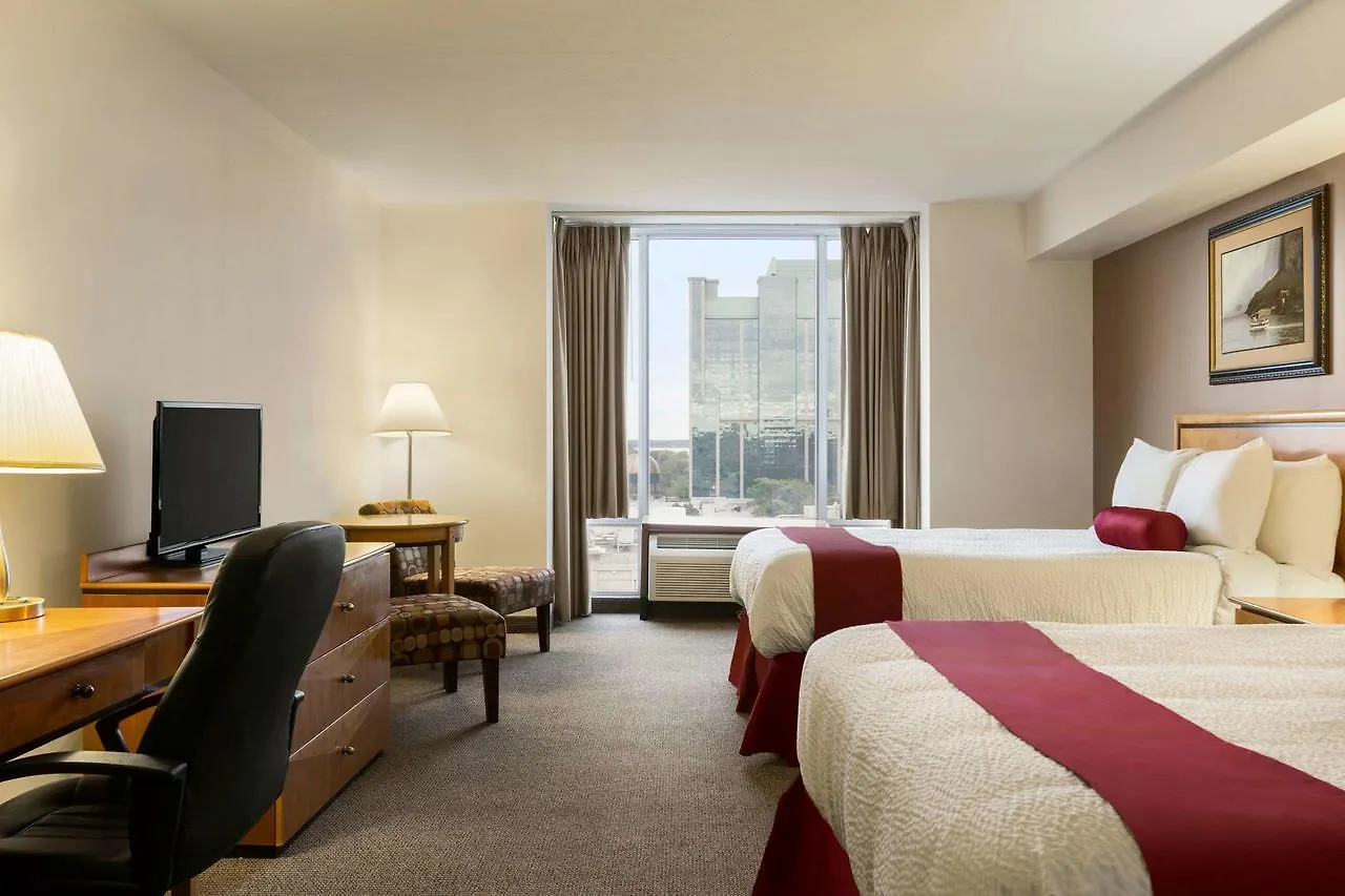 ***  The Falls Hotel & Inn Niagara Falls Canada