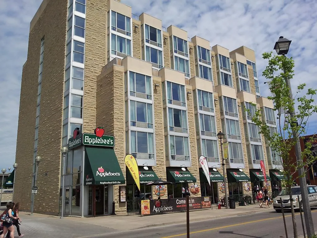 The Falls Hotel & Inn Niagara Falls