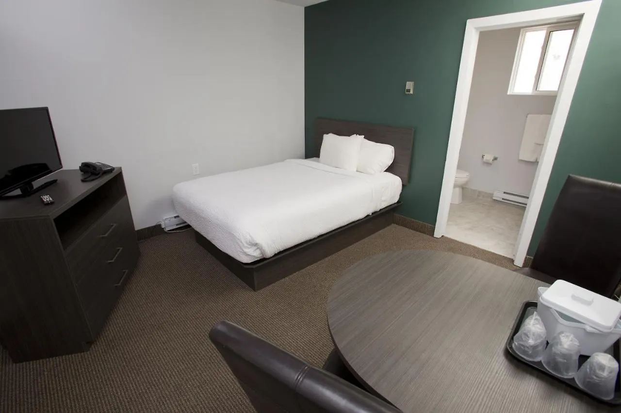 The Falls Hotel & Inn Niagara Falls